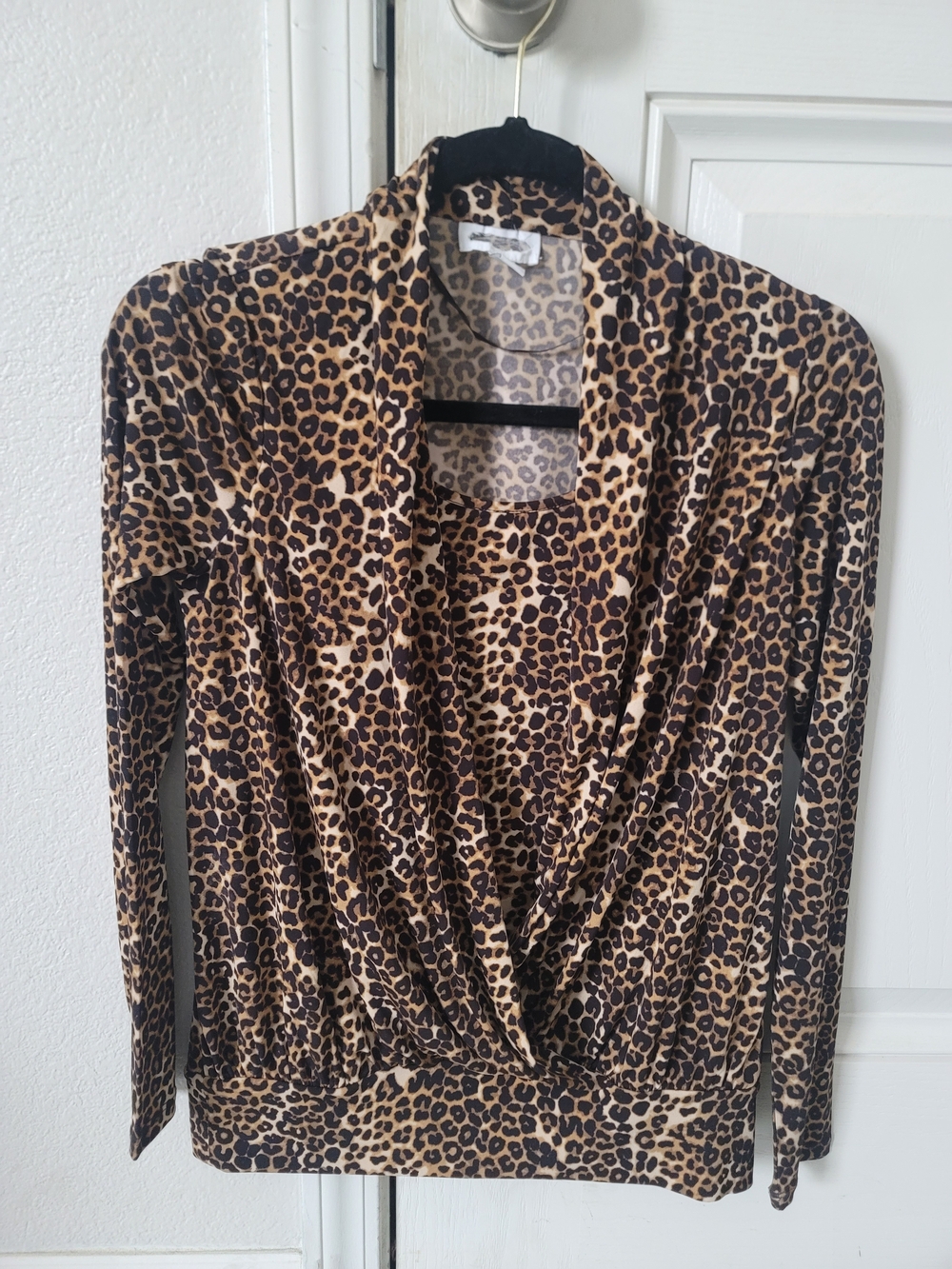 Leopard Print Long Sleeve Wrap Top - Tan/Black